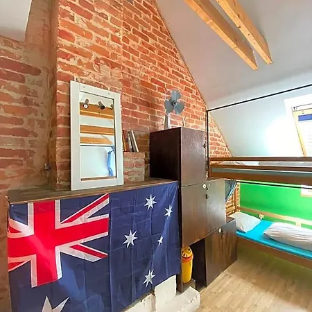 Albergue Jimmy Jumps House *
