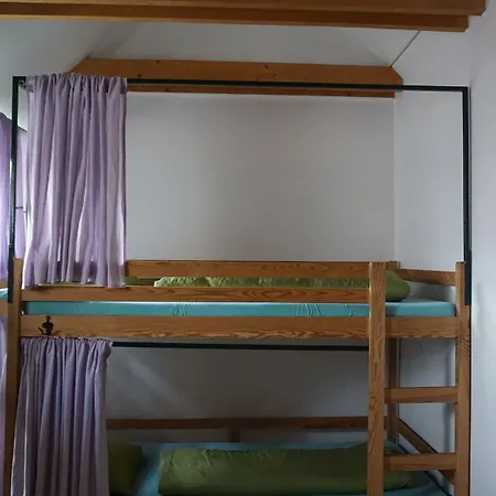 אכסניה Jimmy Jumps House וילנה