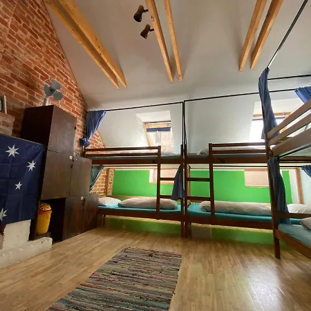 Hostel Jimmy Jumps House